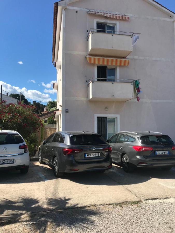 Botic Apartments シロ エクステリア 写真